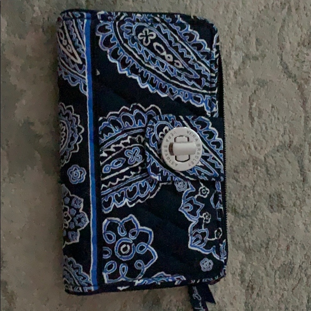 Vera Bradley blue bandana wallet